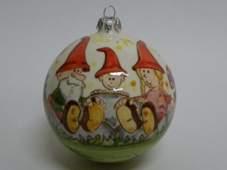 Pallina di natale in ceramica, dipinta a mano. Tecnica: maiolica